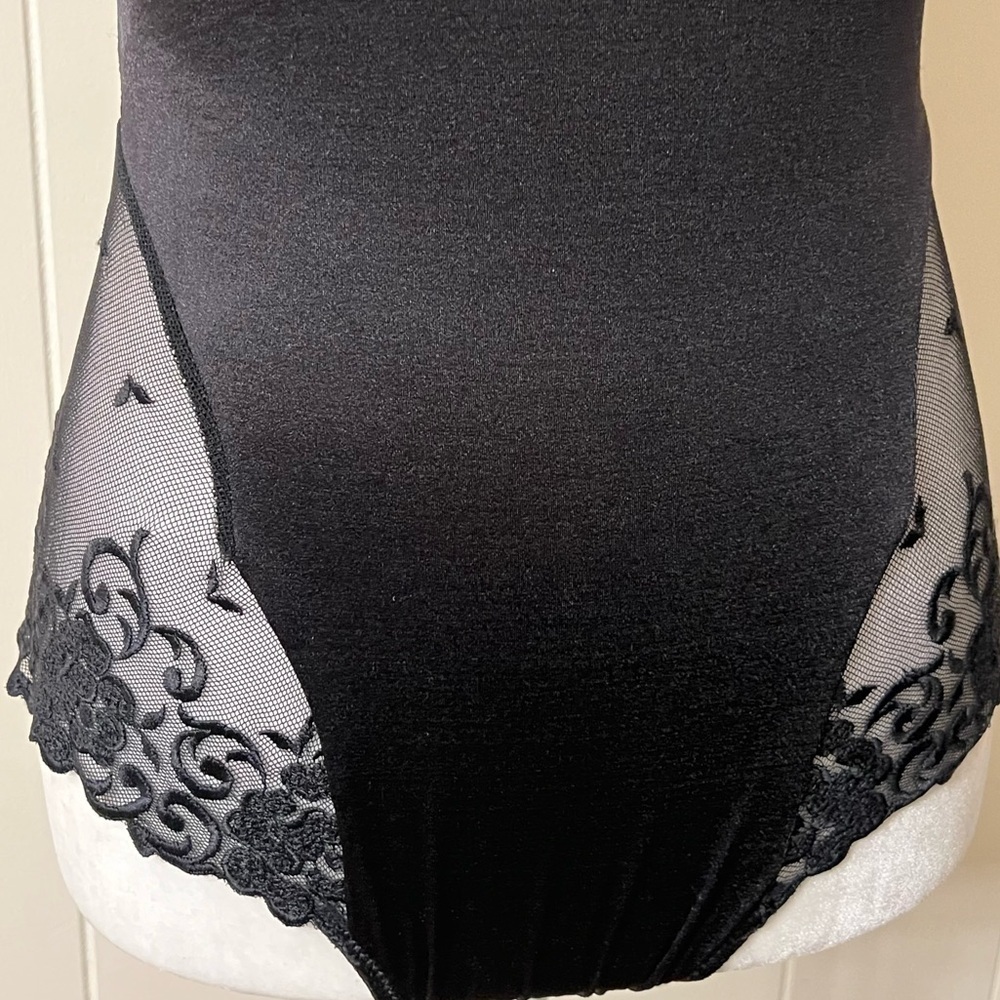 La Perla Malizia Italy vintage luxurious bodysuit black lace feminine sexy NWT - Picture 6 of 14